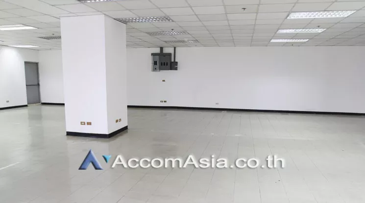 4  Office Space For Rent in Charoen Nakhon ,Bangkok BTS Krung Thon Buri at Thai Sri Tower AA17855